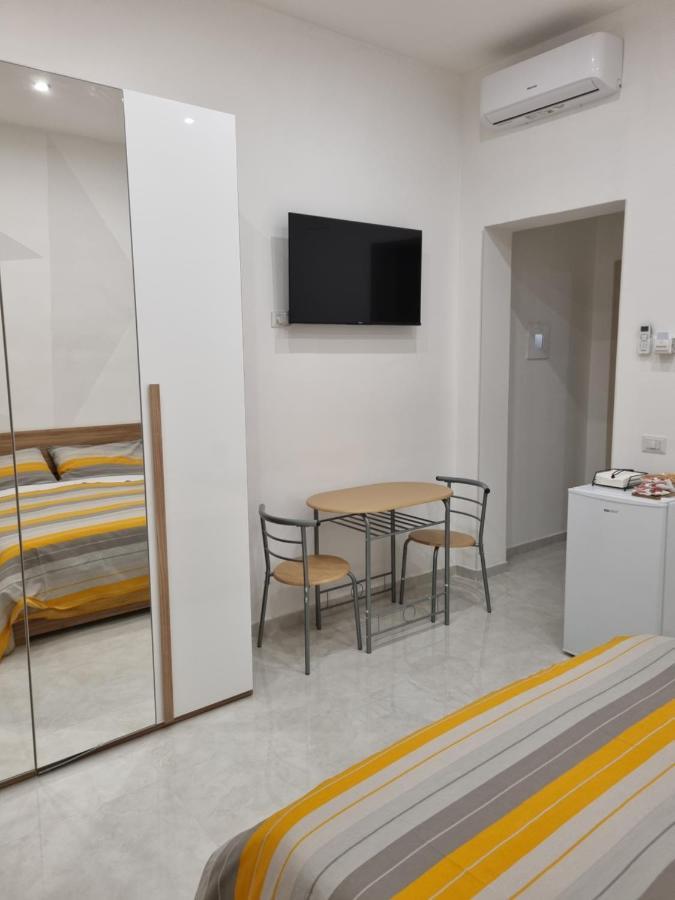 Locazione Turistica Adriatico Hotel Bari Exterior photo